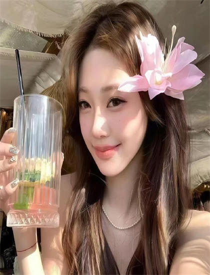 二十岁韩国电影免费观看_铿锵锵锵锵免费观看_男子发给好友淫秽视频后自首